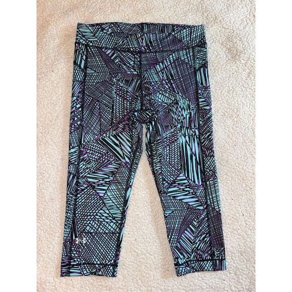 Under Armour Medium Mid Rise Capri Leggings Blue Purple Black Abstract Pattern - Picture 1 of 8